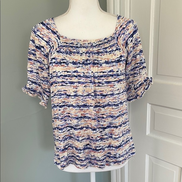NWT LuLaRoe Multicolor Women's Top Smocked Short Sleeve size Small - Picture 1 of 4